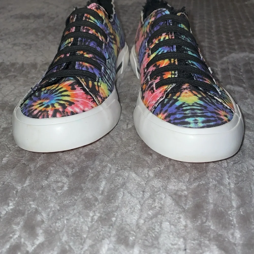 Rocket Dog Multicolor Tie-Dye Slip-On Sneakers Women’s Size 8
